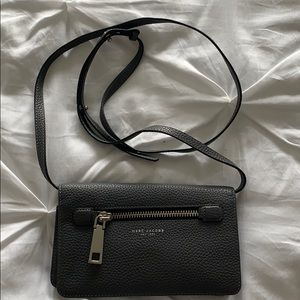 Marc Jacobs convertible crossbody clutch
